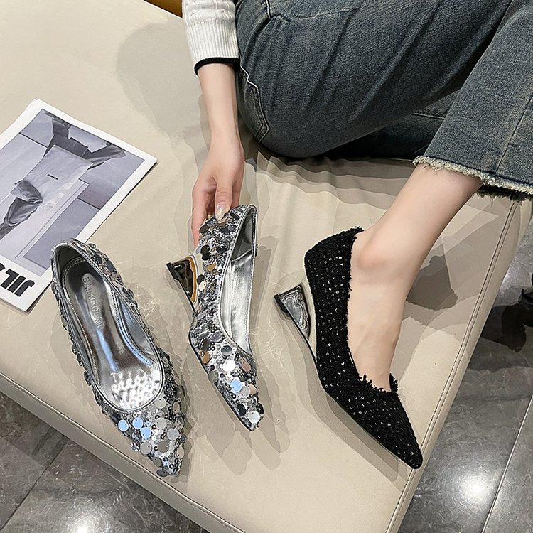 2026 New Arrival Women's Pointed-Toe Wedge Heels Stylish Minimalist Slip-On Pumps Versatile Elegant Design