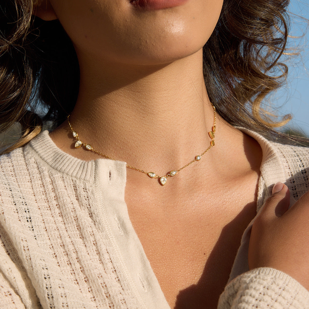 High-End Steel Zircon Pendant Necklace