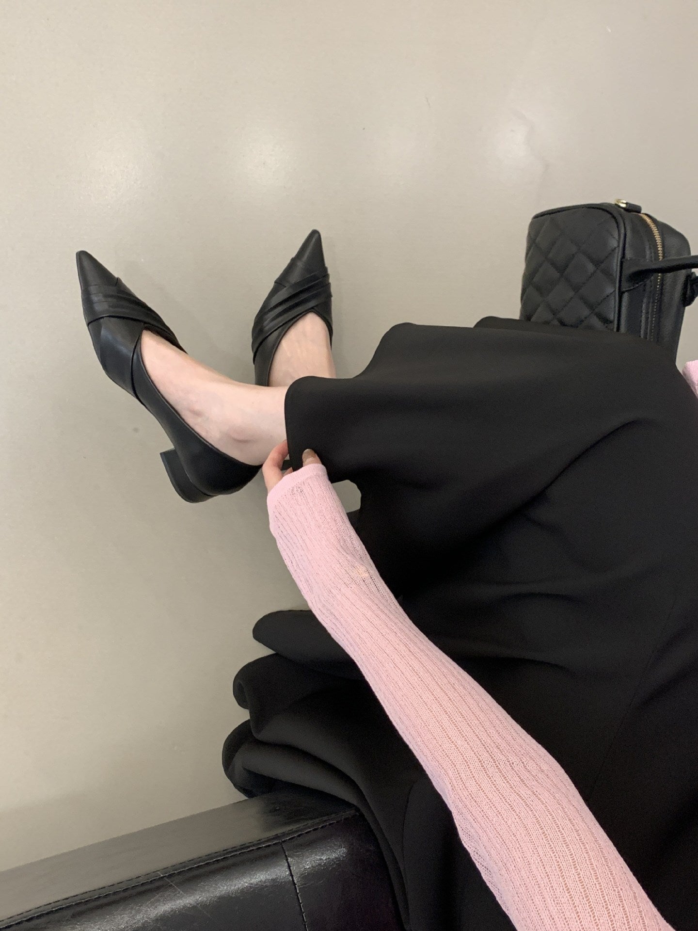 2026 Summer New Women's Solid Color Cross Strap Flat Sandals, Open Square Toe One-Strap Slides For Outdoor, Vacation & Casual Wear