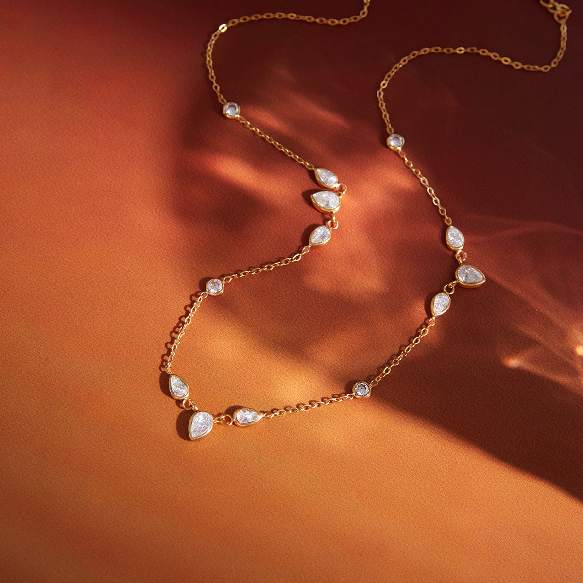 High-End Steel Zircon Pendant Necklace